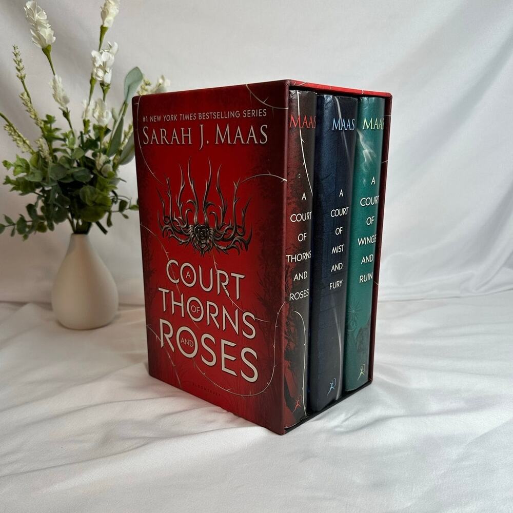 Sarah J Maas ACOTAR Original OOP Hardcover Box Set Books 1-3 with Slipcase